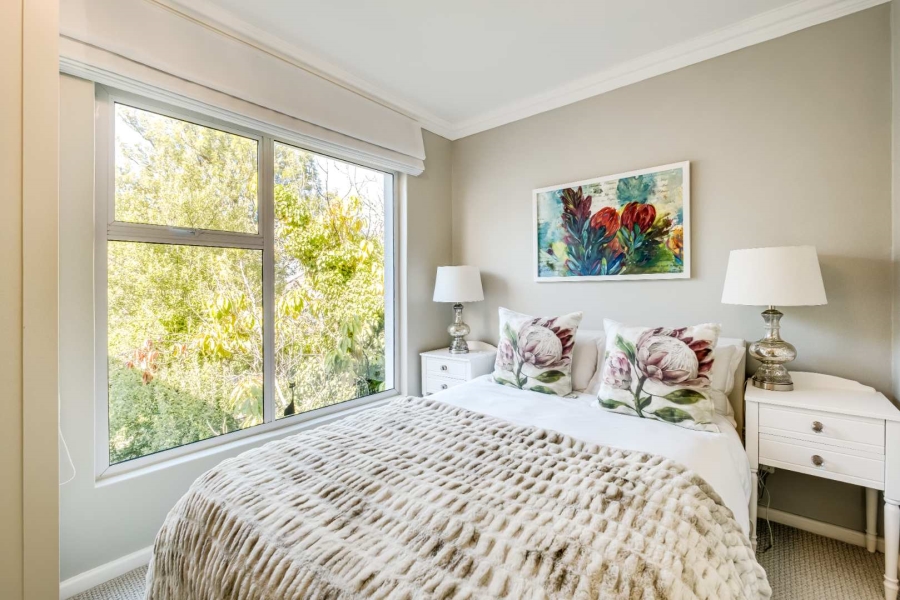6 Bedroom Property for Sale in Newlands Western Cape